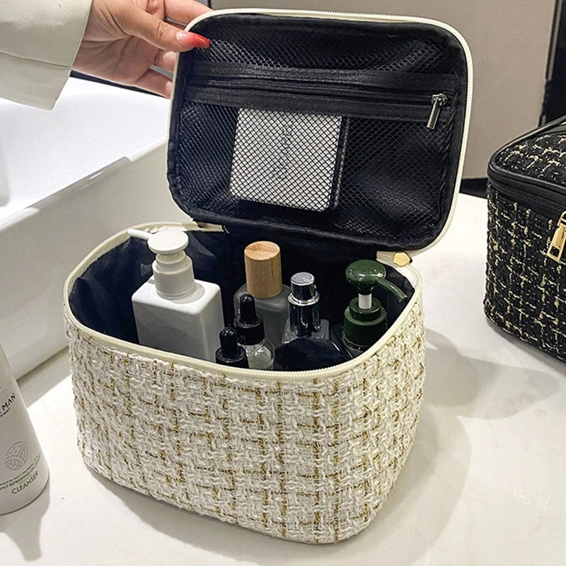 2024 New Women's Bag Knitted Style Makeup Bag Portable Portable Portable Makeup Bag Fashionable Large Storage Bag BX100