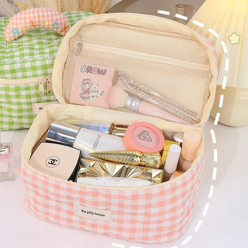 New makeup bag with large capacity travel organizer high beauty cosmetic bag Korean cute portable storage bag travel essentials