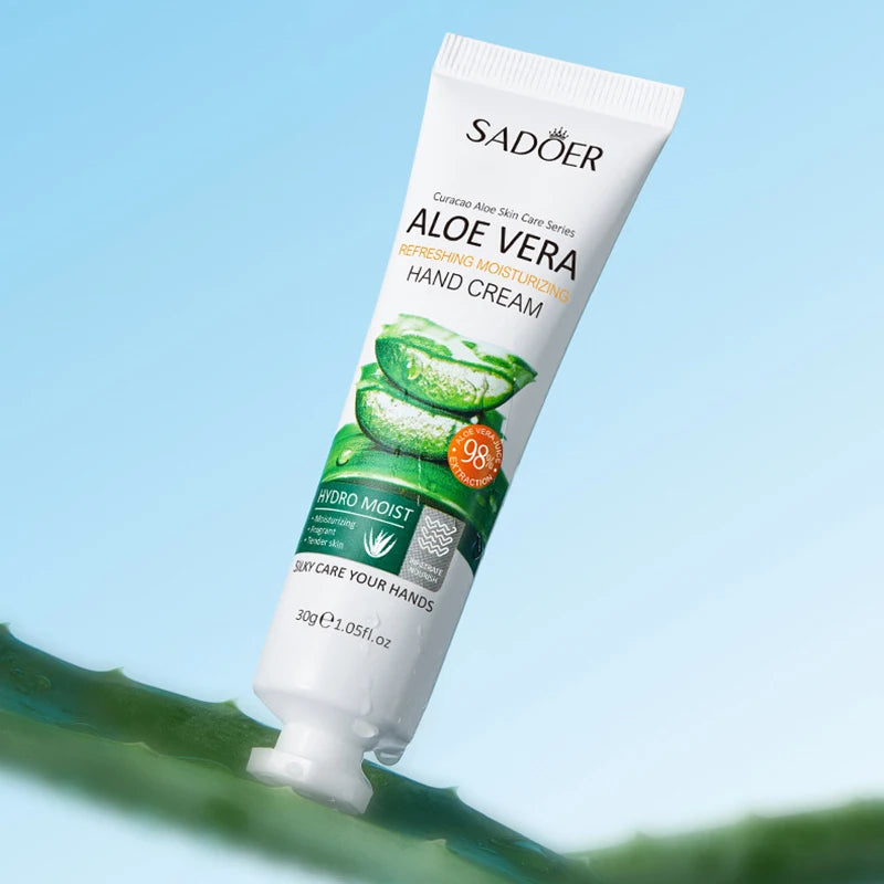 Aloe Vera Hand Cream Lotions Serum Repair Nourishing Hand Skin Care Anti Dryness Chapping Anti Aging Whitening Hand Cream 30g