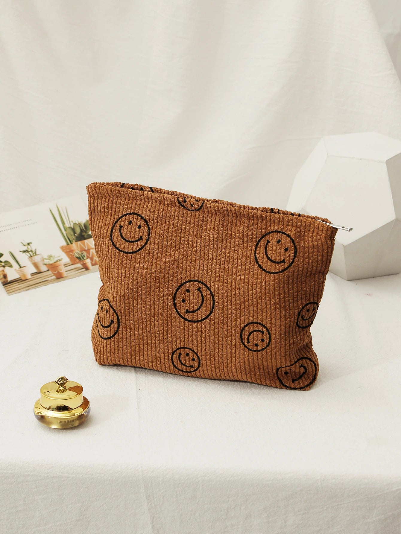 Makeup Bag For Women - Corduroy Cosmetic Bags Aesthetic Design Ladies Tote Bag, Cute Smiley Face Makeup Organizer with Zipper