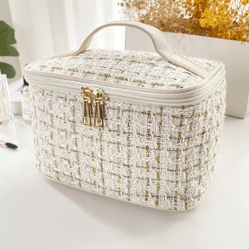 2024 New Women's Bag Knitted Style Makeup Bag Portable Portable Portable Makeup Bag Fashionable Large Storage Bag BX100