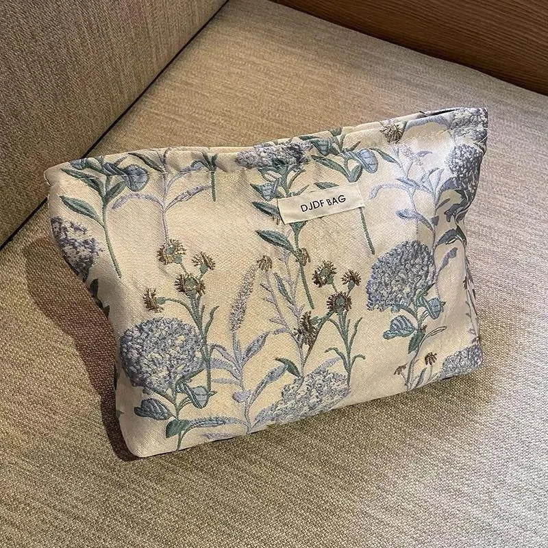 Women's Makeup Bag Pink Bouquet Bulk Cosmetics Lipstick Storage Bag Travel Toiletry Bag Commuting Handy Hand Grab Bag Ins Style