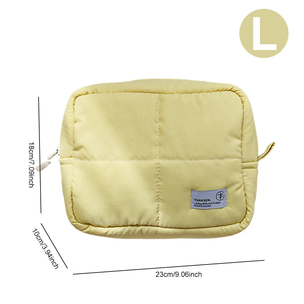 Women Quilted Makeup Bag Makeup Storage Bag Aesthetic Cosmetic Holder Bag Waterproof Puffer Cosmetic Pouch Outdoor Travel Bag